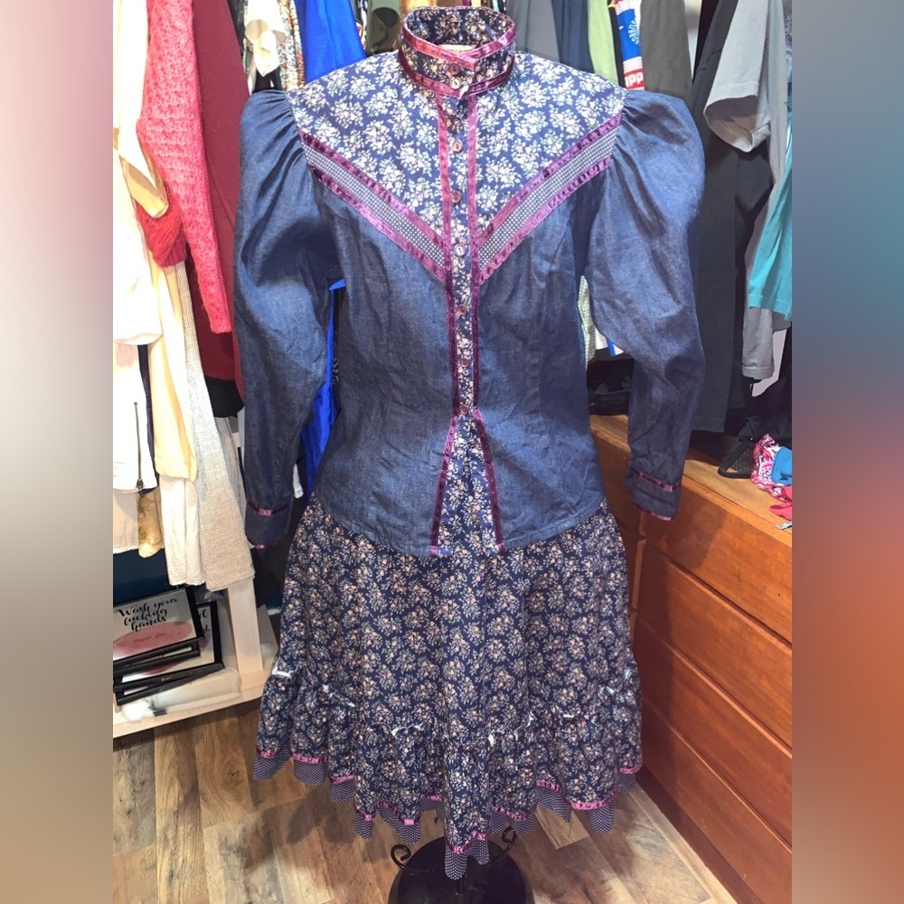 70s Gunne Sax 2 Piece Prairie Western Skirt & Denim Button Up Shirt Set XS/Small